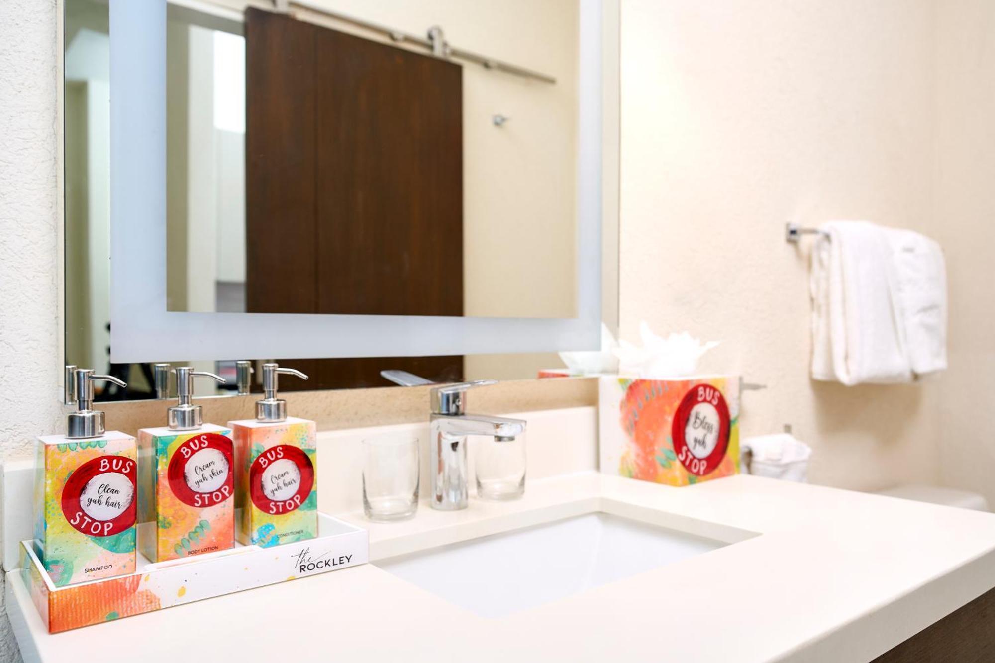 The Rockley By Ocean Hotels - Breakfast Included ブリッジタウン エクステリア 写真