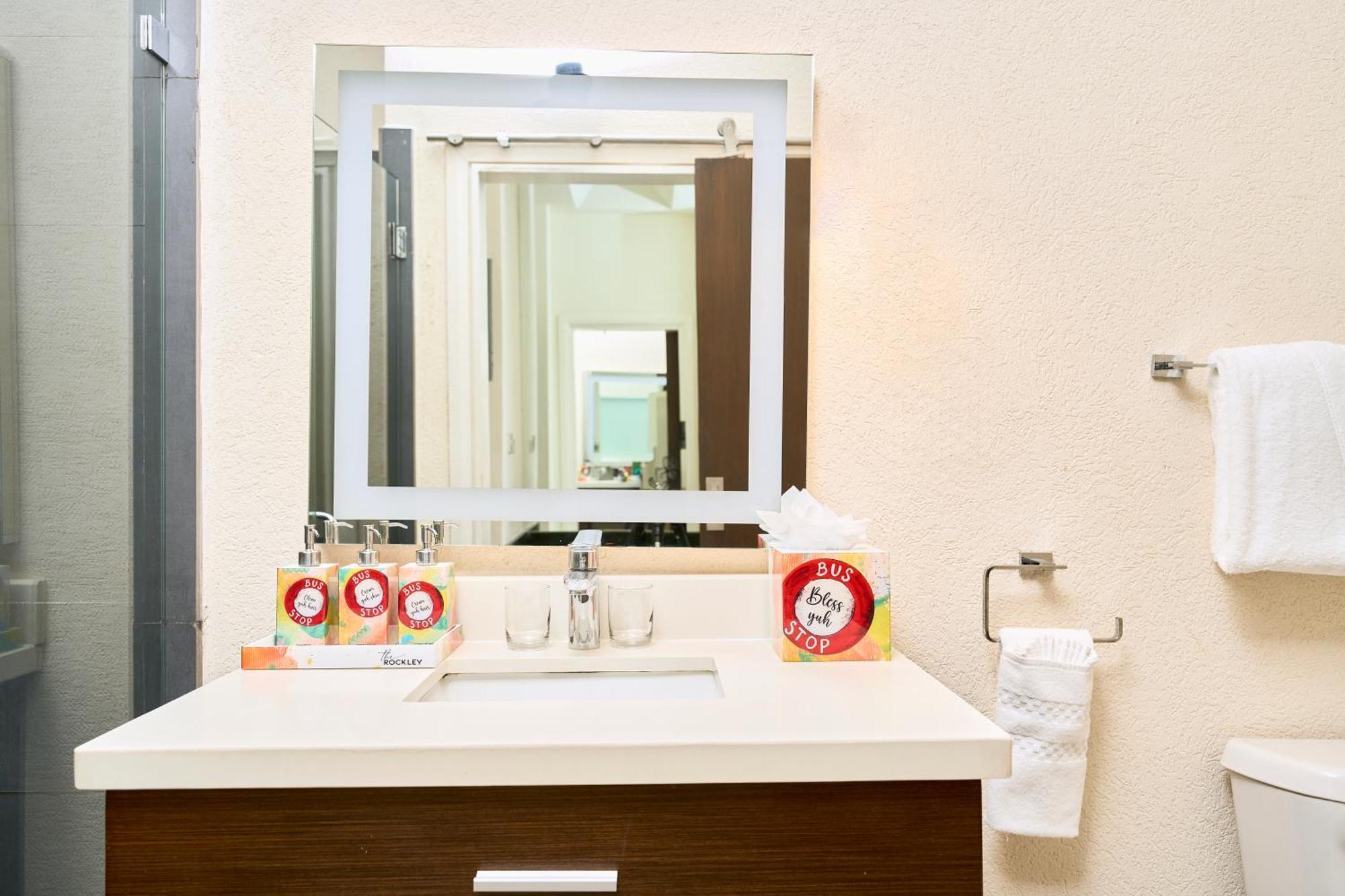 The Rockley By Ocean Hotels - Breakfast Included ブリッジタウン エクステリア 写真
